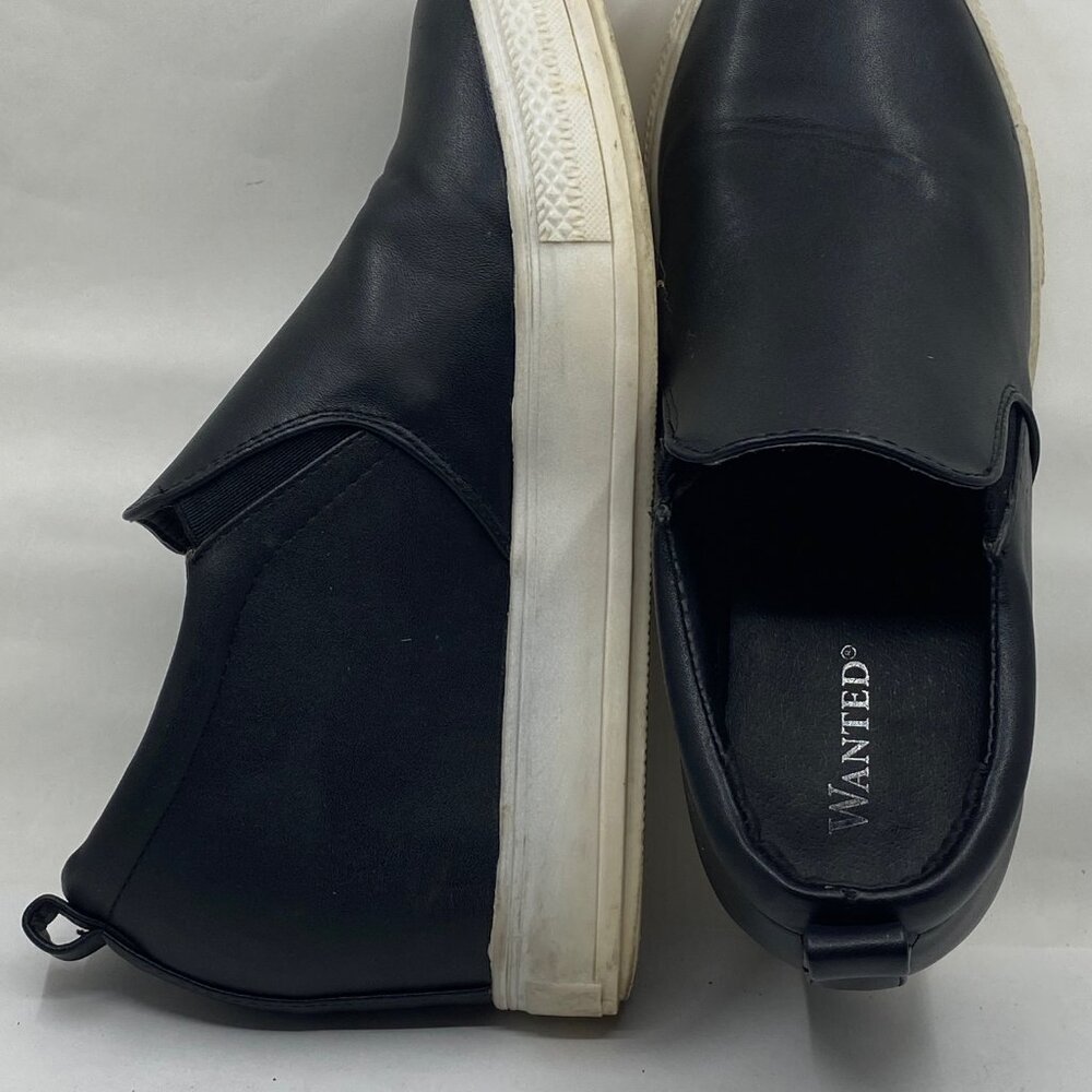 WOMEN'S POCONO BLACK SLIP ON HIDDEN WEDGE CASUAL SHOE 7.5